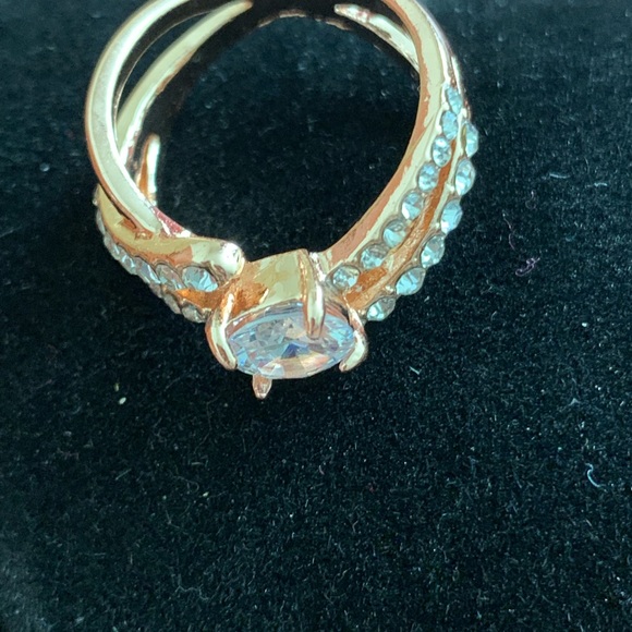 Ring Engagement. - Picture 2 of 4